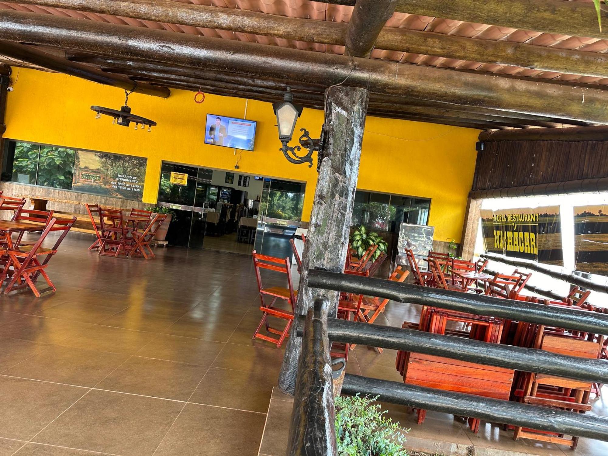 Hotel E Restaurante Na Chacara Дорадус Экстерьер фото